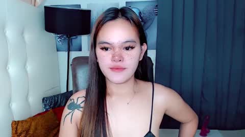 sexxxy_caroline online show from January 29, 9:01 am
