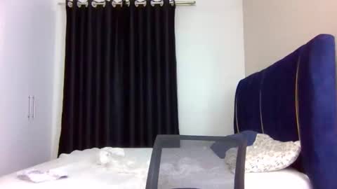 sexxy_liney online show from May 11, 11:13 pm