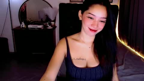 sexxyy_lady online show from May 18, 4:07 am