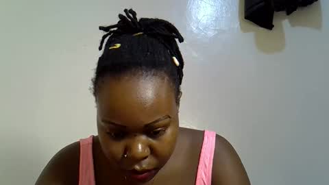 CurvyGoddess online show from December 17, 5:50 pm