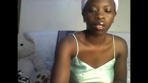 Ann online show from March 30, 11:37 pm