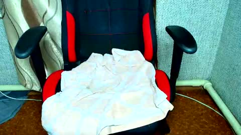 Jessica  Face only in pvt or in snapchat Dont ask more.... online show from September 11, 9:48 pm