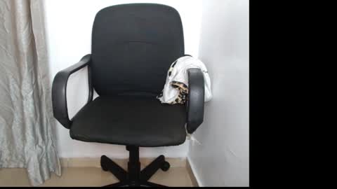 Sexy blackgirl2 online show from January 6, 5:38 pm