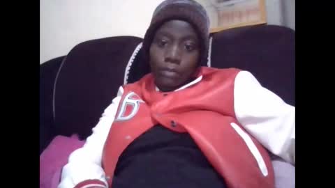 sexy_butty01 online show from March 8, 2:04 am