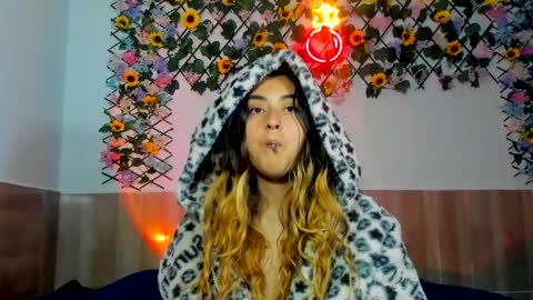 Antonella online show from March 1, 2:15 am