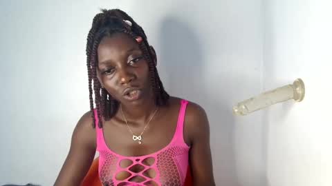 lily online show from October 23, 3:01 am