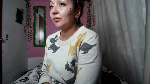 sexy lolas online show from February 7, 7:56 am