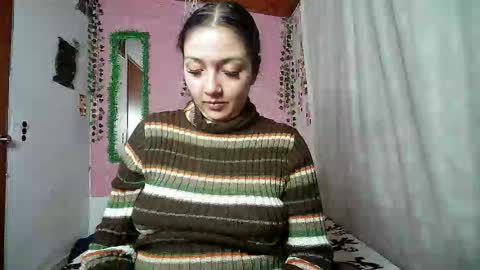 sexy lolas online show from January 16, 5:03 am