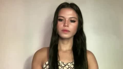 Nicole online show from April 27, 5:37 am