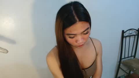 mika online show from February 17, 11:48 pm