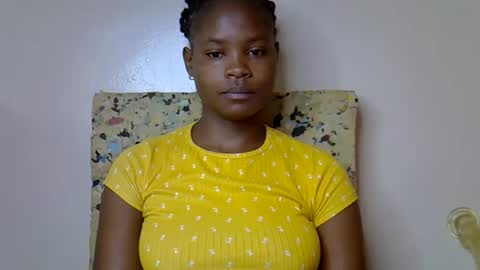 Molyne online show from April 16, 1:39 am