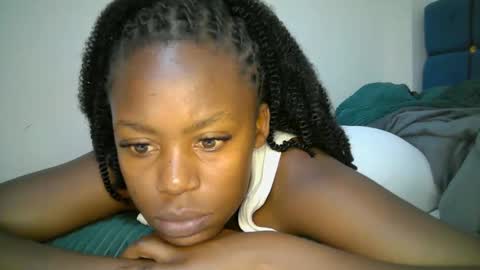 sexy_skyllah online show from March 28, 10:04 am