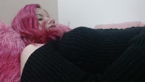 sexydemonangel online show from April 17, 8:05 am