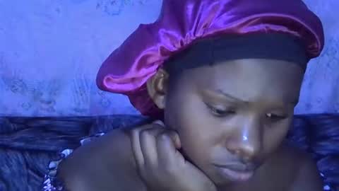 sexydoll002 online show from October 12, 6:54 pm