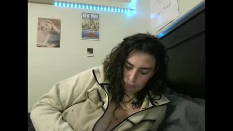 ETERNAL GODDESS WOMAN  online show from September 20, 11:47 pm