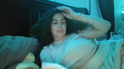 ETERNAL GODDESS WOMAN  online show from September 15, 2:31 am