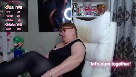 sexylynette4u online show from January 22, 8:07 am