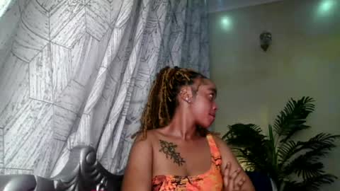 mel online show from June 25, 5:07 am