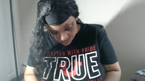 SexyMona online show from April 2, 3:09 pm