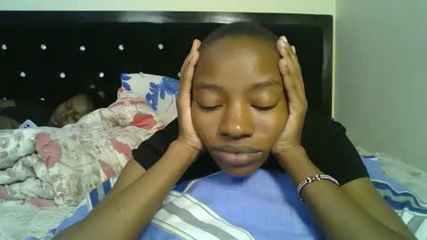 nanaa online show from April 8, 6:43 pm