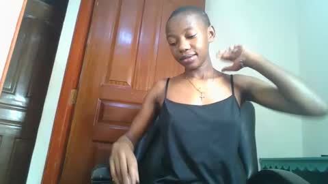 nanaa online show from April 9, 12:21 pm