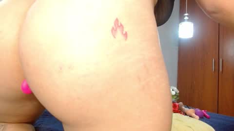 sexynova 93 online show from October 25, 8:05 pm