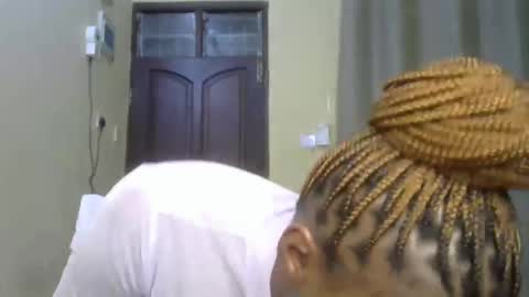 Lee online show from January 20, 4:10 am