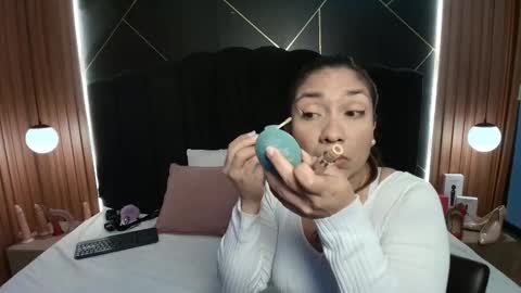 R A C H E L online show from February 18, 12:37 pm