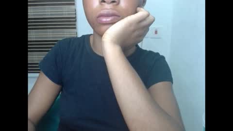 sexyxpeach online show from February 14, 1:40 am