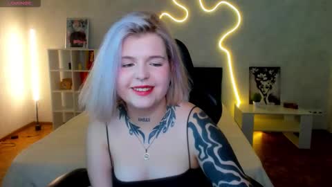 Lana online show from December 1, 2:48 am