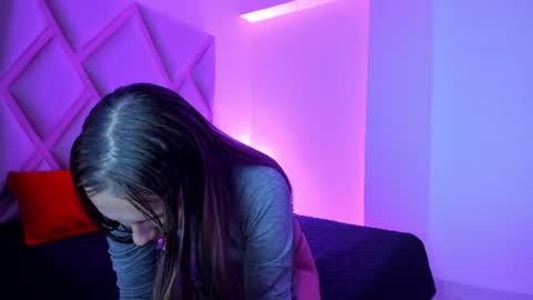 shaira   online show from June 23, 3:48 am