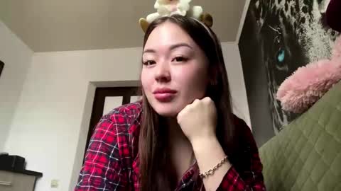 Hana online show from December 19, 3:54 am