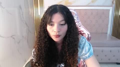 Shalon  online show from March 3, 8:50 pm