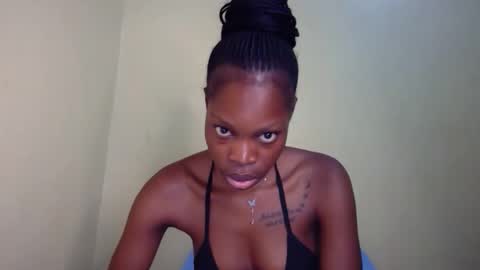 shania_sleigh online show from February 13, 5:01 pm