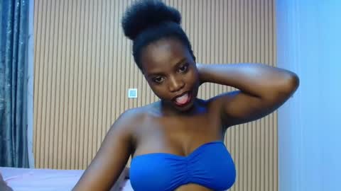 Shaniz online show from November 30, 10:03 pm