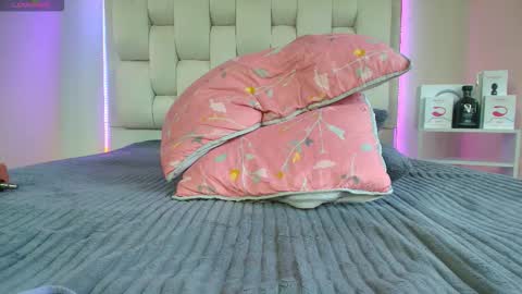 Shana online show from October 10, 3:50 pm