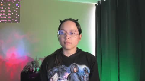 Cat-FOLLOWME and we talk IGshantal cerezo online show from November 19, 9:15 pm