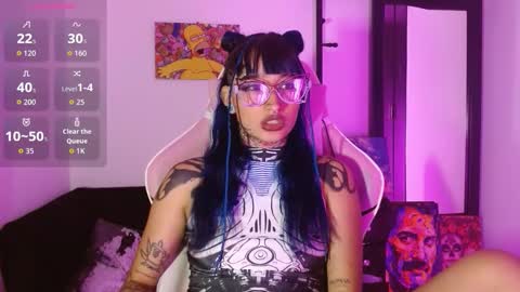 sharaross1 online show from December 19, 4:48 am