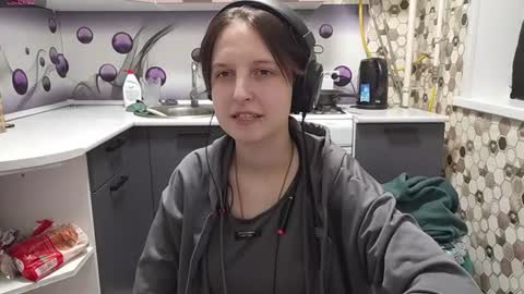 Sara online show from July 2, 5:19 pm