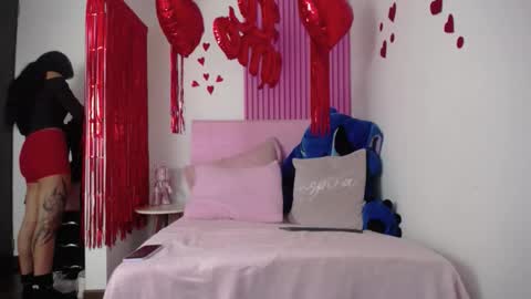 sharlotaustral18_ online show from February 12, 11:45 am