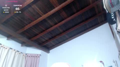 sharlotte  online show from March 7, 3:46 am