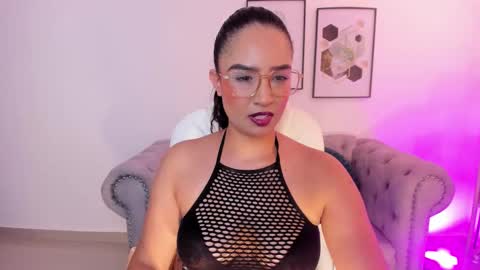 sharon_breezee online show from November 5, 4:50 am