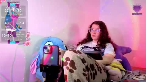 kitsune online show from February 17, 3:11 pm