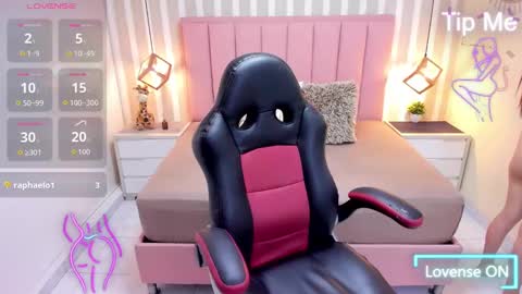 M A G N O  online show from September 15, 7:21 pm