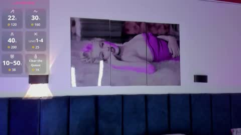 SharonLovee  online show from February 25, 10:08 pm