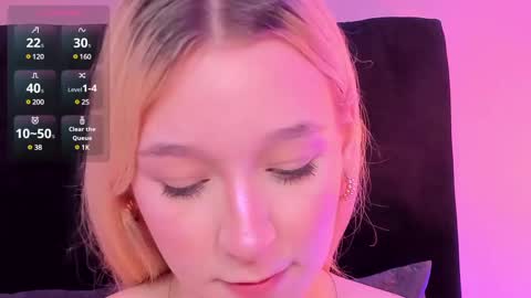 Shantall online show from February 26, 6:14 pm