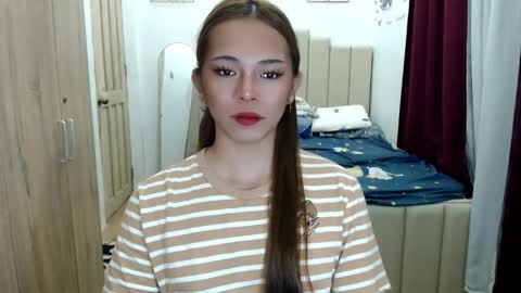 shawniee 3 online show from September 9, 2:22 am