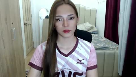 shawniee 3 online show from November 6, 1:55 am