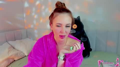 she_wolf1 online show from March 25, 3:48 pm