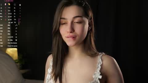 Tessa online show from May 16, 1:52 am